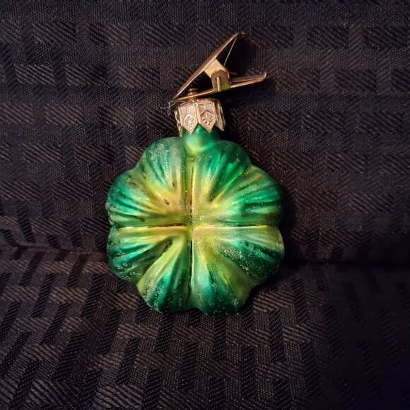 Christopher Radko 2" WEE SHAMROCK clip on ornament - Picture 6 of 8